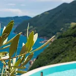 Italian - Panoramic Semesterbostad